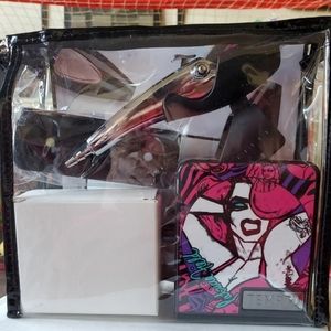 1 LEFT Temptu Airbrush System